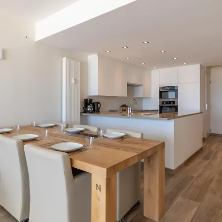 Luxury Family With Seaview And Jacuzzi Bathtub T48 Apartment *